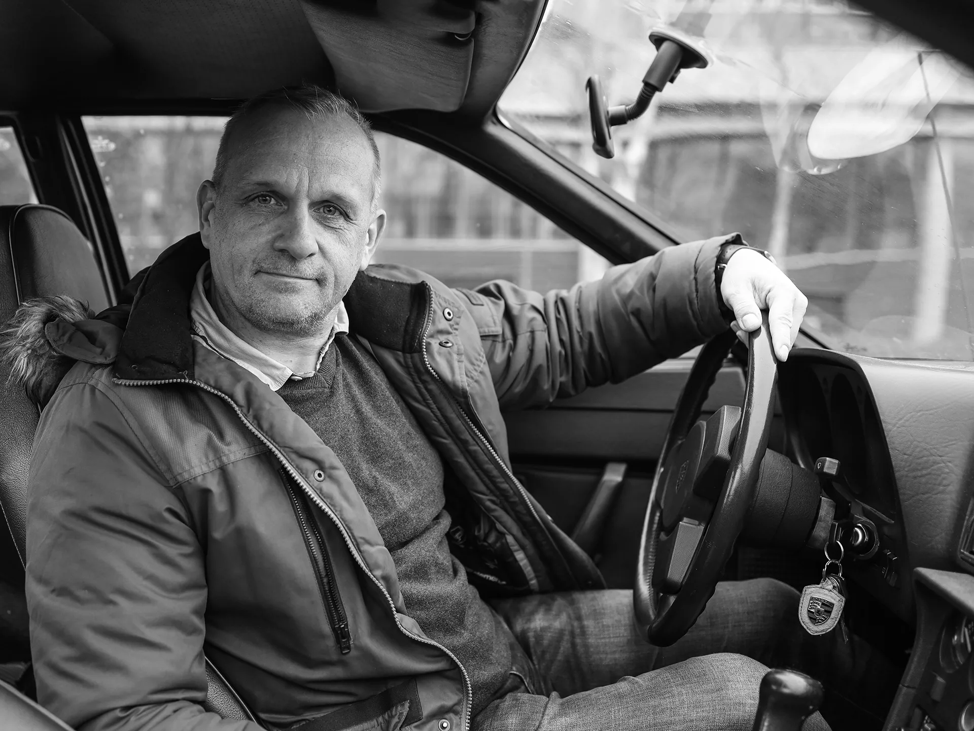 Businessfotograf Carsten Appel in seinem Oldtimer